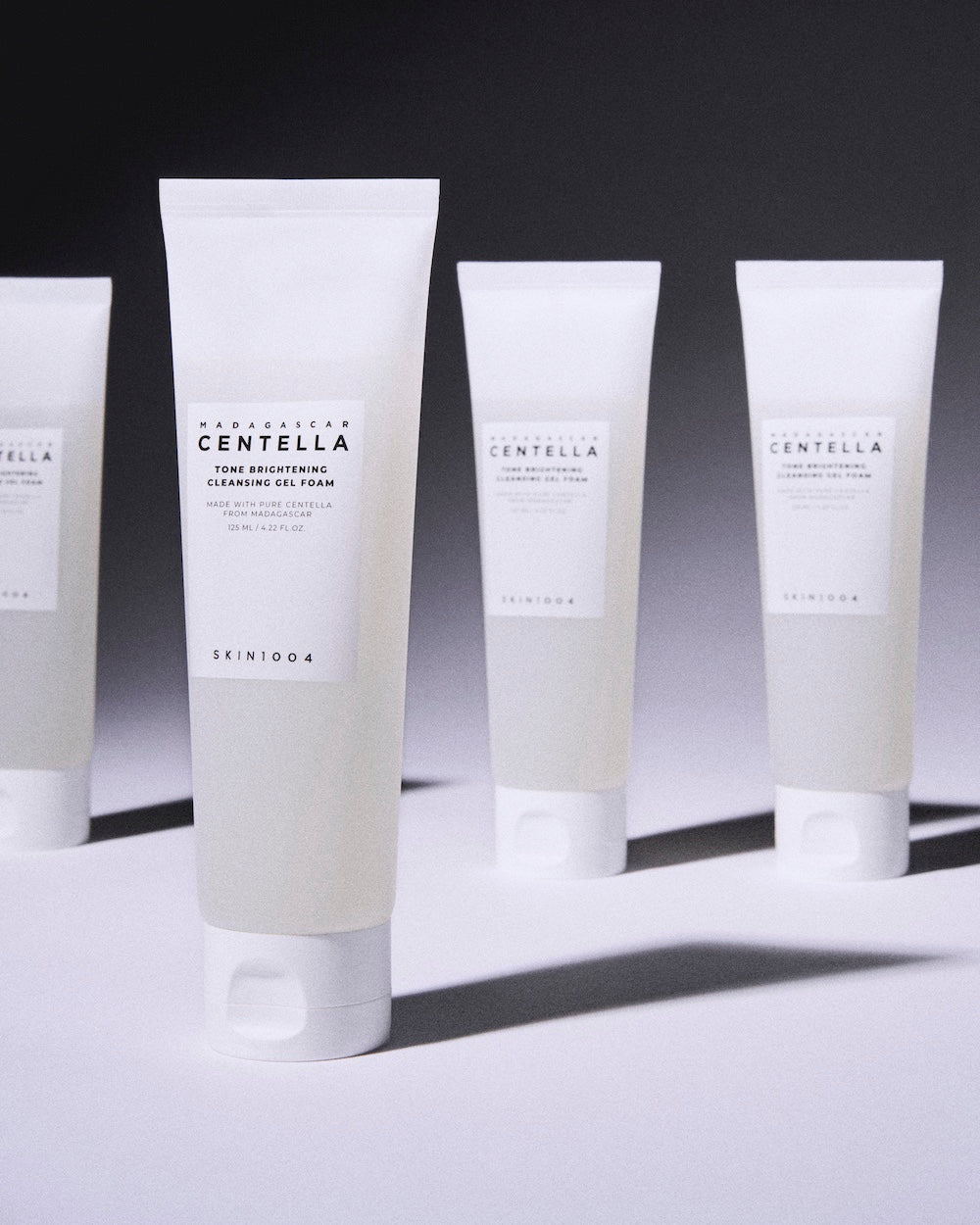 Madagascar Centella Tone Brightening Cleansing Gel Foam 125ml